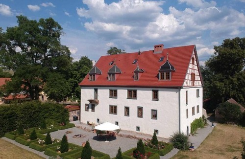 Roßdorf Apartamento | Cozy vacation apartment (55 sqm) for up to three people with free WLAN