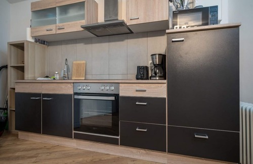 Muritz Casa | Moderna casa de vacaciones en una zona tranquila en el lago, con chimenea, se admiten mascotas