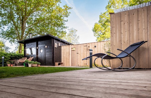 Uelsen Casa | Acogedora casa de vacaciones y galería / familia / mascotas permitidas