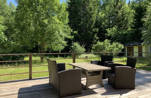 Vaddo Casa | Cozy vacation home with large terrace, 8 min from the sea