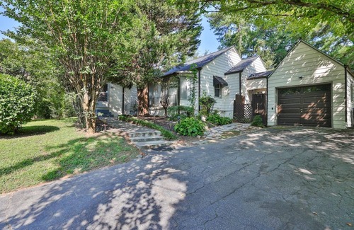 Peachtree Park Casa | Cozy Vibes Buckhead 7 Beds