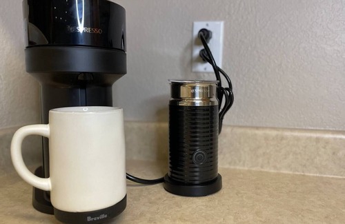 Roosevelt Condominio | Cozy Villa near CRMC & Downtown