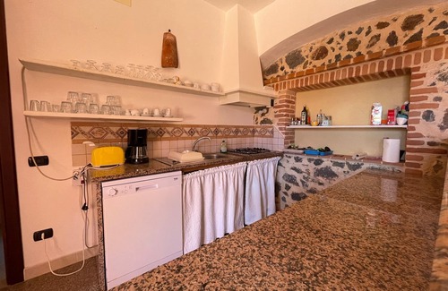 Orosei Casa | Villa Pedduzza, antigua casa con patio para 10 personas, zona tranquila, relaxxxxx