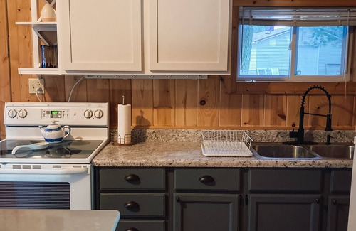Hesperia Cabaña | Cozy waterfront cottage Hesperia, MI