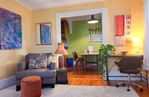 Portland Apartamento | Cozy West End apartment minutes from the Old Port
