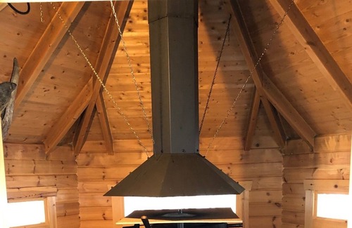 Kehys-Kainuu Casa | Acogedora cabaña de madera con modernas comodidades - Inc. estanque de natación privado