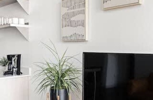 Downtown Indianapolis Apartamento | Cozysuites l Chic 1BR Bottleworks Indy 5