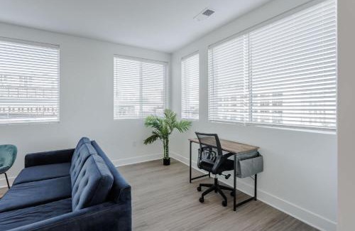 Central Business District Apartamento | Cozysuites l Luxe 2BR in Downtown Cincinnati #5