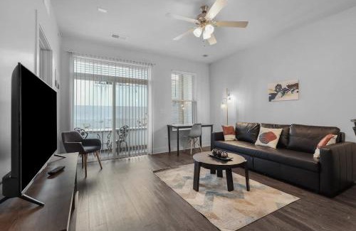 Indianapolis Apartamento | CozySuites Modern 2BR Nora Indianapolis #10