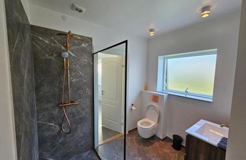 Kastrup Apartamento | CPH Airport Room - 1 min to Train, 15 min to Beach
