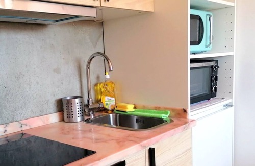 Coimbra Apartamento | Cq15 Cozy Studio Next to HUC