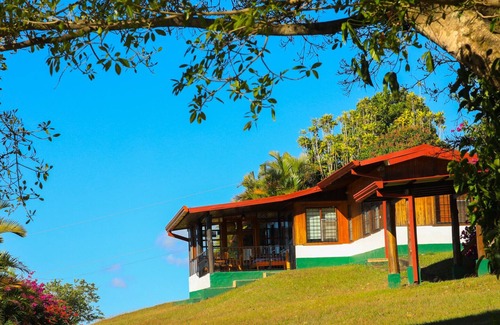 Santa Bárbara de Heredia Casa | 2 Bedroom, 2 Bath Office, Open Floor Plan on beautiful coffee farm