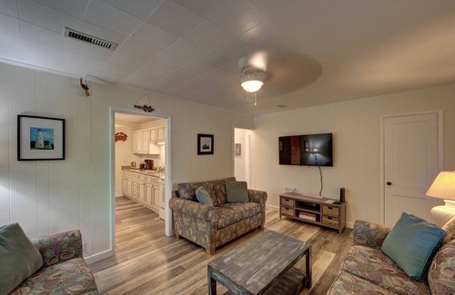 Ocracoke Casa | Crab Shack