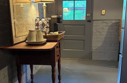 Lynn Casa | Craftsman Style Brick Cottage 1937 downstairs apartment