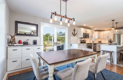 West Hyannisport Casa | Craigville Area Home with Excellent Outdoor Space