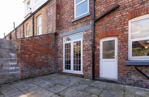 Liverpool Casa | Crawford Avenue Retreat