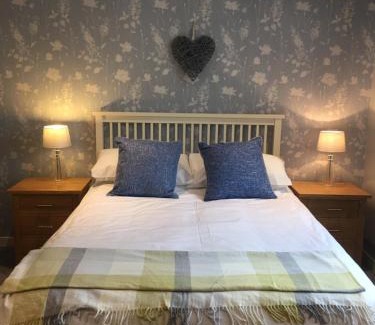 Achachork Cama Y Desayuno | Creagory Skye