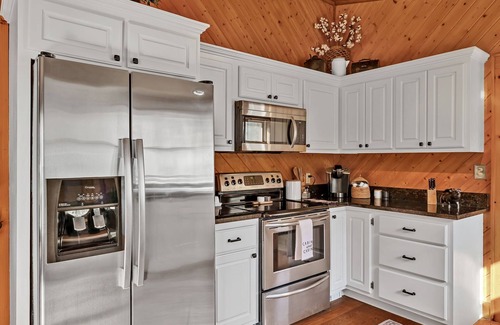 Marrowbone Cabina | Creek's Cabin Luxury Retreat, 15 minutes to Downtown Nashville