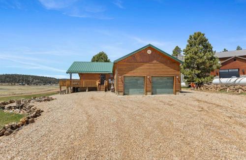 Duck Creek Village Casa | Creek Sanctuary Hot Tub and Fire Pit