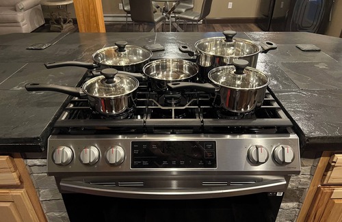 Town of Throop Casa | Creekside Hideaway 4 Bedroom House