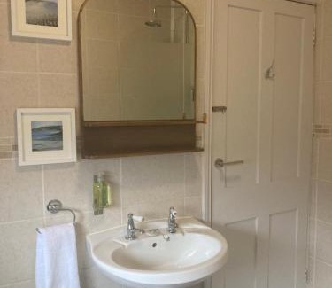Crick Casa | Crick Cottage Rooms
