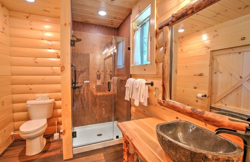 Millersburg Casa | Cricket Hill Treehouse Cabins