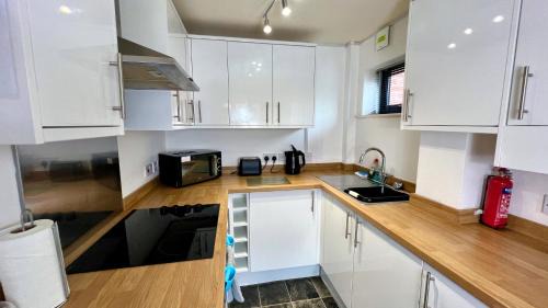 Stafford Apartamento | Cross Court, Stafford by BELL Apartments