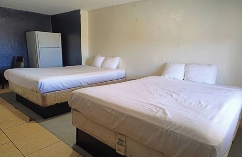 Edisto Hotel | Crown Inn By Oyo Orangeburg Hwy 301