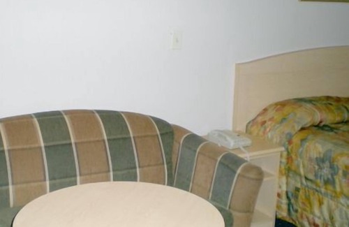 Oakland Hotel | Crown Lodge Motel Oakland