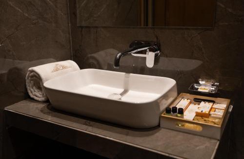 Ludhiana Hotel | Crown Palazzo