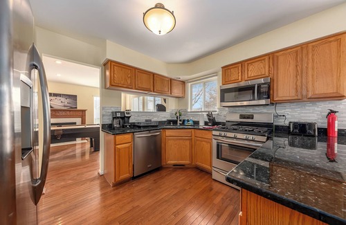 Crown Point Casa | Crown Point - Ridge St