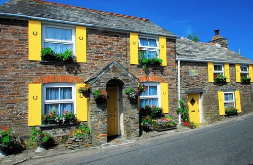 Trewarmett Apartamento | Crowsnest - Con vistas a Trebarwith Strand