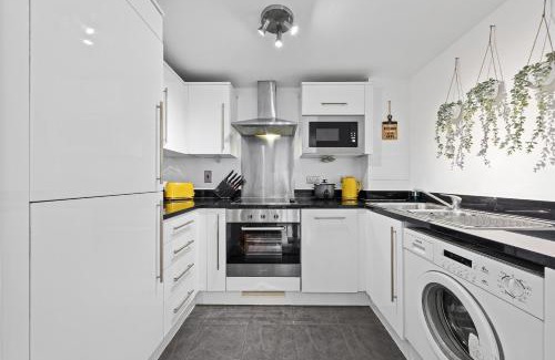 Bensham Manor Apartamento | Croydon FBS Retreat, Easy access to central