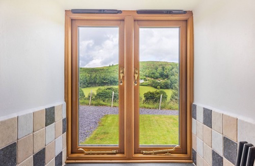 Cwmtirmynach Casa | Crud y Werin - Dos Habitaciones Casa, Capacidad 4