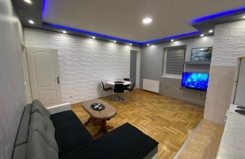 Central Serbia Apartamento | Crystal Apartman Obrenovac