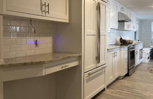 Carbondale Casa | Crystal Lake Lakefront 10 mins to Elk Mountain Ski Resort