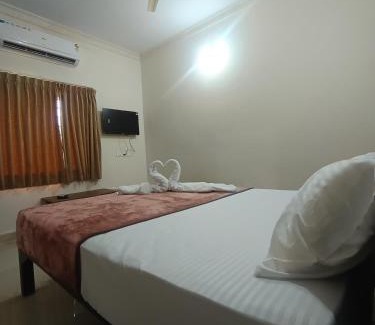 Dharwad Complejo | Crystal Resorts