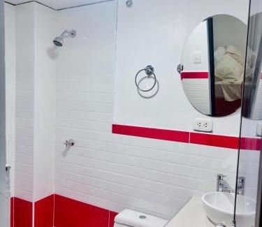 Callería Casa | Cuarto moderno centrico y pulcro l Villa Roncal