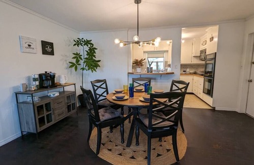 Forest City Casa | Cub Lake House Retreat 3BR/2BA