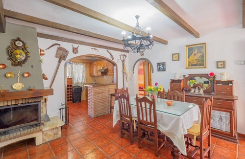 Cártama Villa | Cubo's Villa Mariposa Cártama / Piscina privada / amplio jardín / wifi gratis