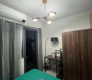 Barangay 76 Apartamento | Cuddle Cabin Staycation