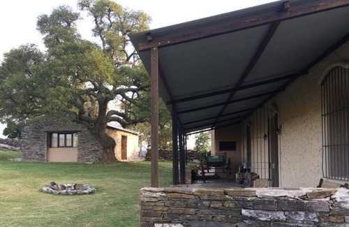 Lavalleja Casa | Cumbres de la Ramallo Casa de Campo