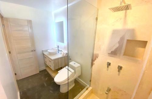 Brick Bay Complejo | Curacion Beach Resort