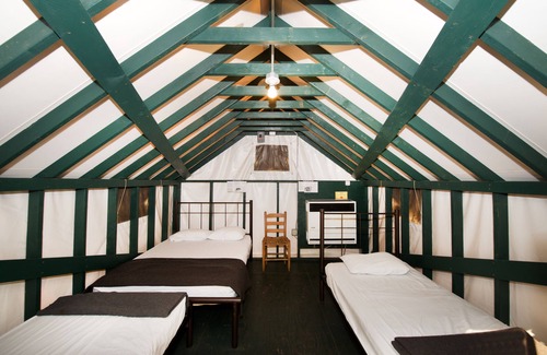 Yosemite Village Hotel | Curry Village