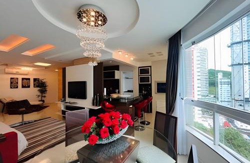 Pioneiros Apartamento | CURTA!|189|Apê Versailles Conforto | Roda Gigante