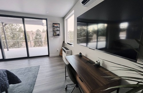 Alton Casa | Custom container home located near Bryce Canyon, Zion, and Brian Head Resort.