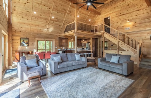 Qualla Cabina | Customer Appreciation Year!! See Discount information in Ad