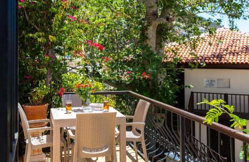 Kalkan Casa | Customs House