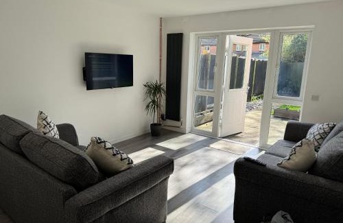 Littleover Apartamento | Cute 2 bedroom house Littleover close to amenities hospital