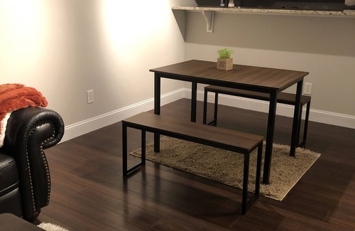 Charlotte Casa | Cute 2 bedroom Townhome- 10 min from downtown Charlotte